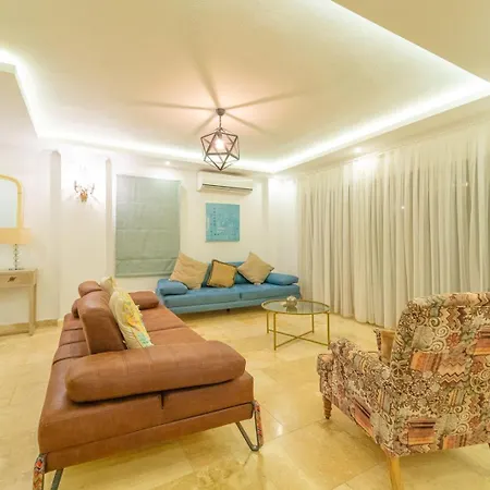 Vila Olivia