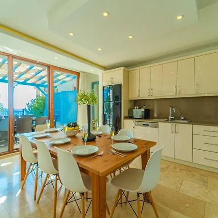 Villa Olivia *