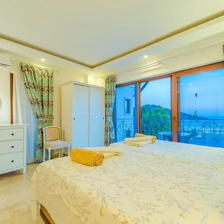 Vila Olivia *